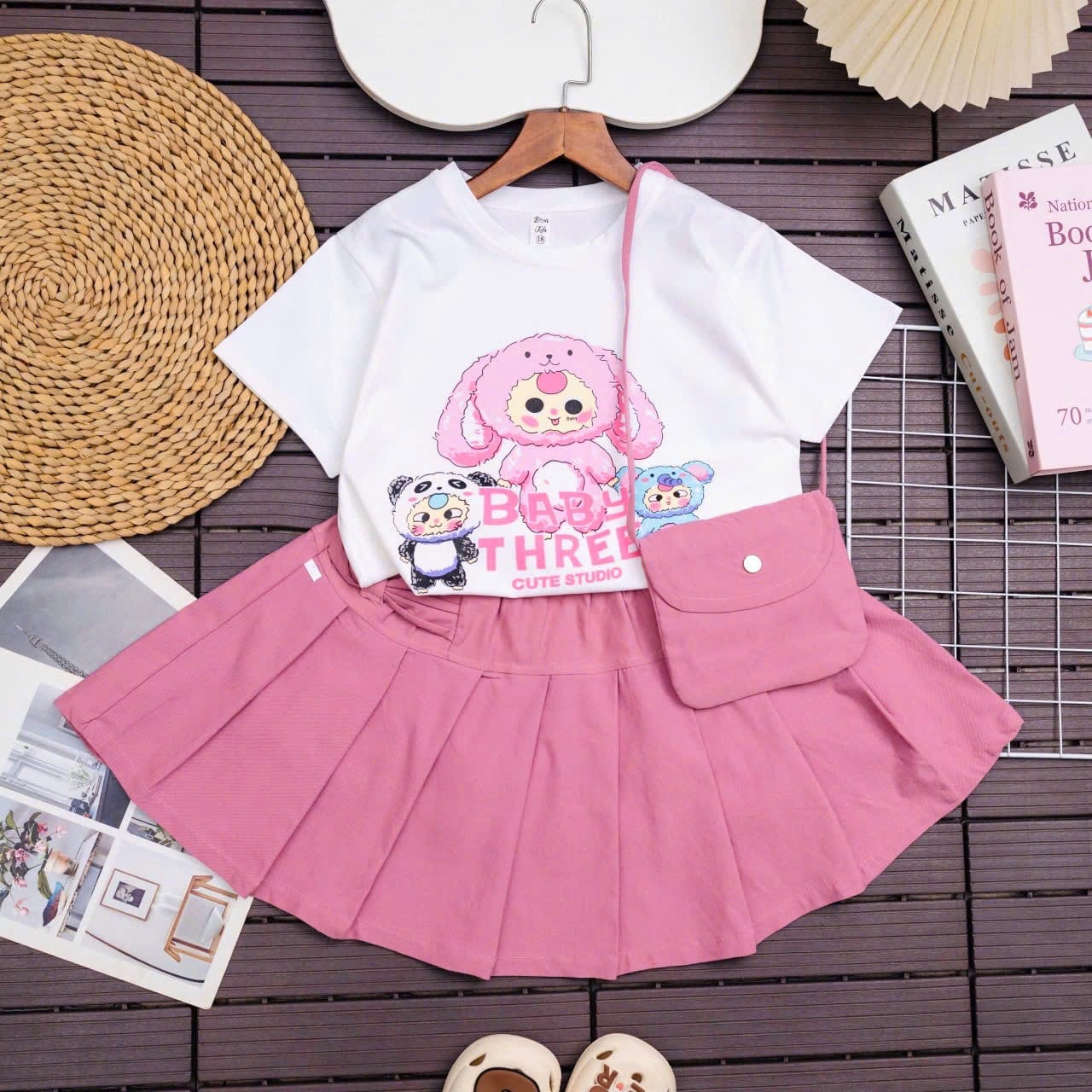 [🆕🇻🇳] Đồ Đôi Mẹ và Bé- Cherry Tree – Cửa hàng quần áo sơ sinh & trẻ em 🧑‍🧒❤️️👶⭐️ 11h00 ngày mai livestream
SẮP TẾT RỒI CÁC MOM ƠI
Tranh thủ săn đồ tết thôi ạ
, shares-0✔️ , likes-16❤️️ , date-2024-12-20 03:24:30🇻🇳🇻🇳🇻🇳📰🆕