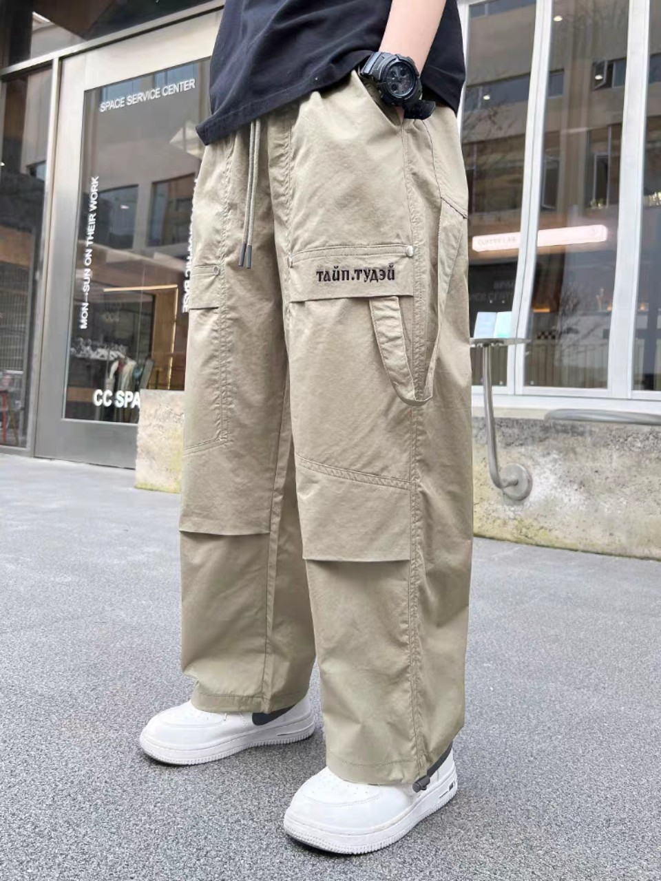 [🆕🇻🇳]  Sóc Store – Thời Trang Cao Cấp – Đồng hành cùng bé yêu mỗi bước đi 🧑‍🧒❤️️👶⭐️ MÙA TỰU TRƯỜNG ĐÃ ĐẾN – SẮM QUẦN CHO BÉ ĐI MOM ƠI!
– Sale 30%, Miễn ship từ 1 quần
– Có đủ size cho bé lựa chọn 
 Ba mẹ mua ibox shop nha!
 , shares-74✔️ , likes-48K❤️️ , date-2024-08-10 21:50:20🇻🇳🇻🇳🇻🇳📰🆕