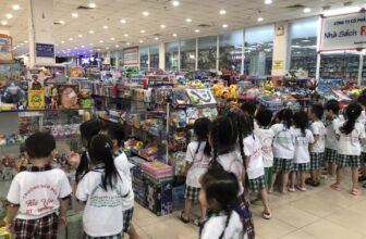 [🧸️🇻🇳] ToysLand Kids🎈Top1Toys🧸️  Mùng 1/6. Shop Toyslandkids chúc các bé có một kỳ nghỉ hè vui vẻ, mạnh khỏe, an toàn cùng người thân gia đình nhé.
#dochoichobe
#dochoitreem
#quatang1-6
, shares-1046✔️ , likes-338❤️️ , date-2023-06-01 17:15:08🇻🇳🇻🇳🇻🇳📰🆕