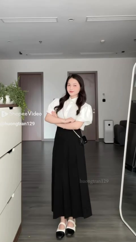 [🆕🇻🇳] The Collectors Cửa hàng quần áo 👕 Top1Fashion 👗  Daily Hiker Jacket được thiết kế cho những ngày dạo chơi dưới tán cây.Đó là lý do Collectors chọn một thiết kế đơn giản như một chiếc áo sơ mi. Chúng tô , shares-2✔️ , likes-8❤️️ , date-2025-04-05 22:23:02🇻🇳🇻🇳🇻🇳📰🆕