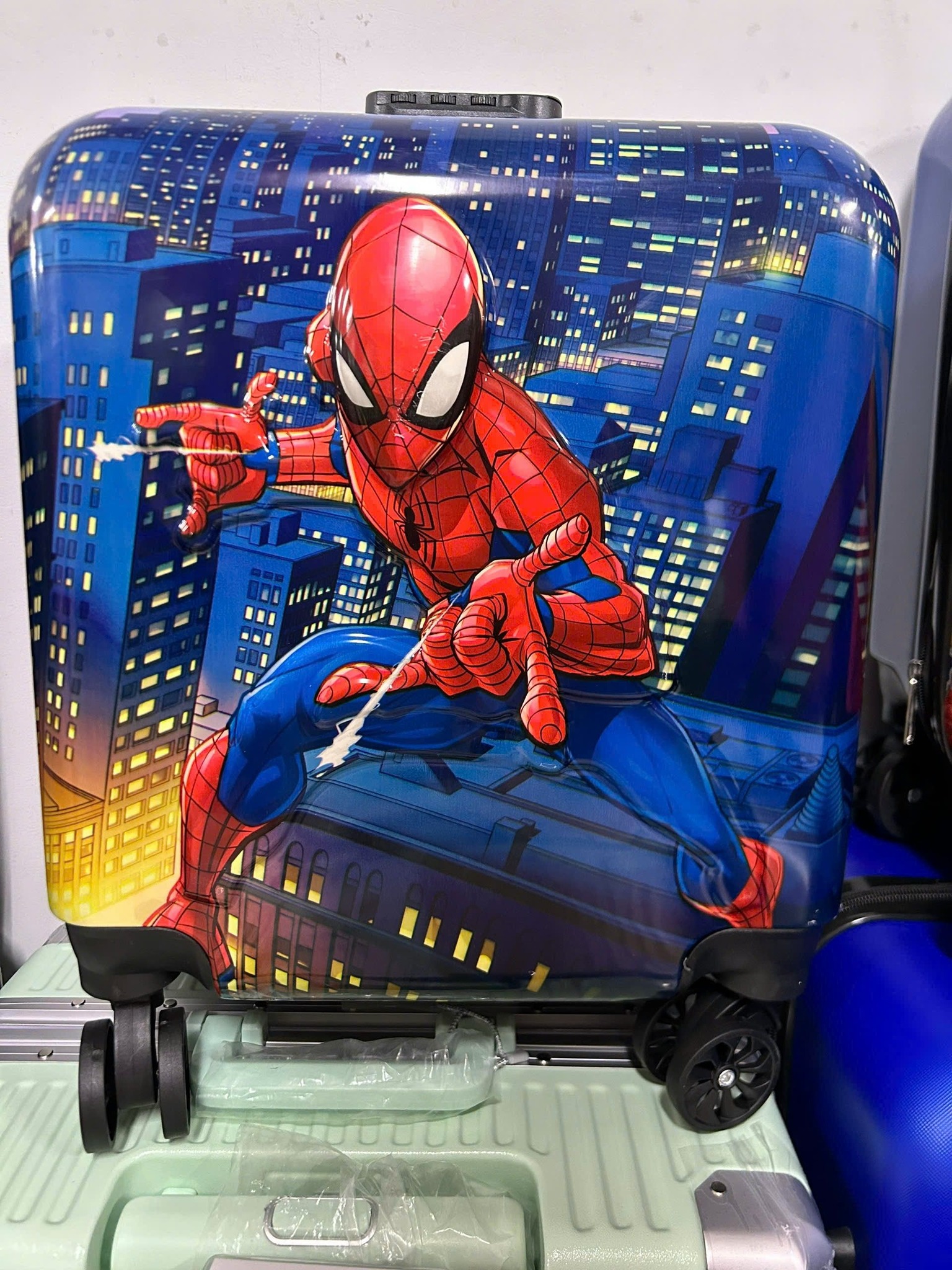 [🆕🇻🇳] Mẹ Bon – Hàng Nội Địa Korea  🧑‍🧒❤️️👶⭐️ Đợt này nhà em mới ôm 1 công balo cho bố mẹ và bé, mẹ bon hôm nay đẩy hàng giá thanh lý , sỉ bằng lẻ để lấy tương tác ạ. giờ chỉ từ 1xx đến 3xx tùyg mẫu cá , shares-0✔️ , likes-1❤️️ , date-2024-12-18 13:40:24🇻🇳🇻🇳🇻🇳📰🆕