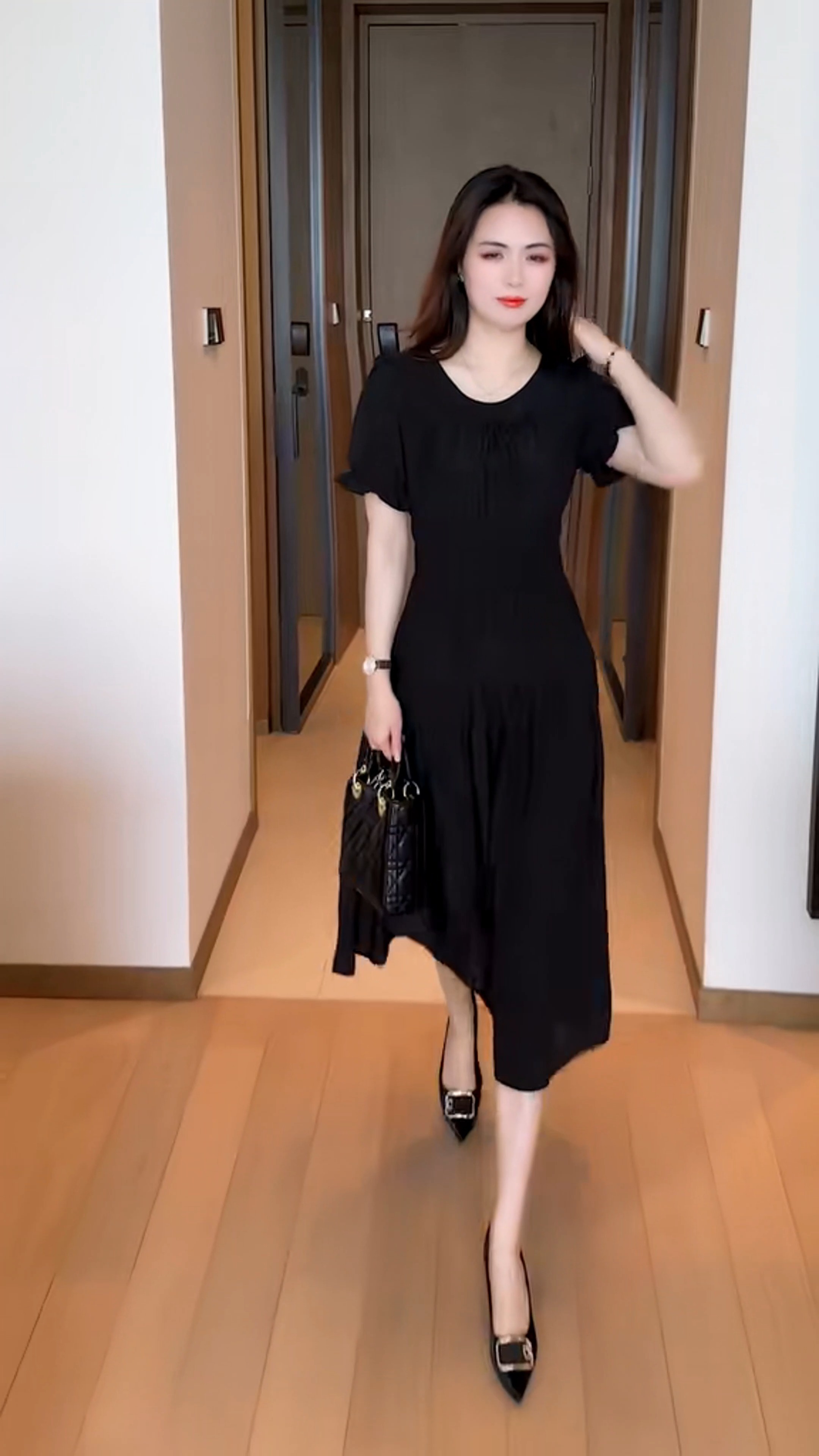 [🆕🇻🇳] KIM 13 – Chuyên thời trang nữ thiết kế 👕 Top1Fashion 👗  u2763ufe0f u0110u1eb8P XUu1ea4T Su1eaeCnChiu1ebfc vu00e1y tru1ebb trung, nu0103ng u0111u1ed9ng quu00e1 tru1eddinDiu1ec7n em nu00e0y thu0 , shares-0✔️ , likes-0❤️️ , date-2025-04-18 23:42:52🇻🇳🇻🇳🇻🇳📰🆕