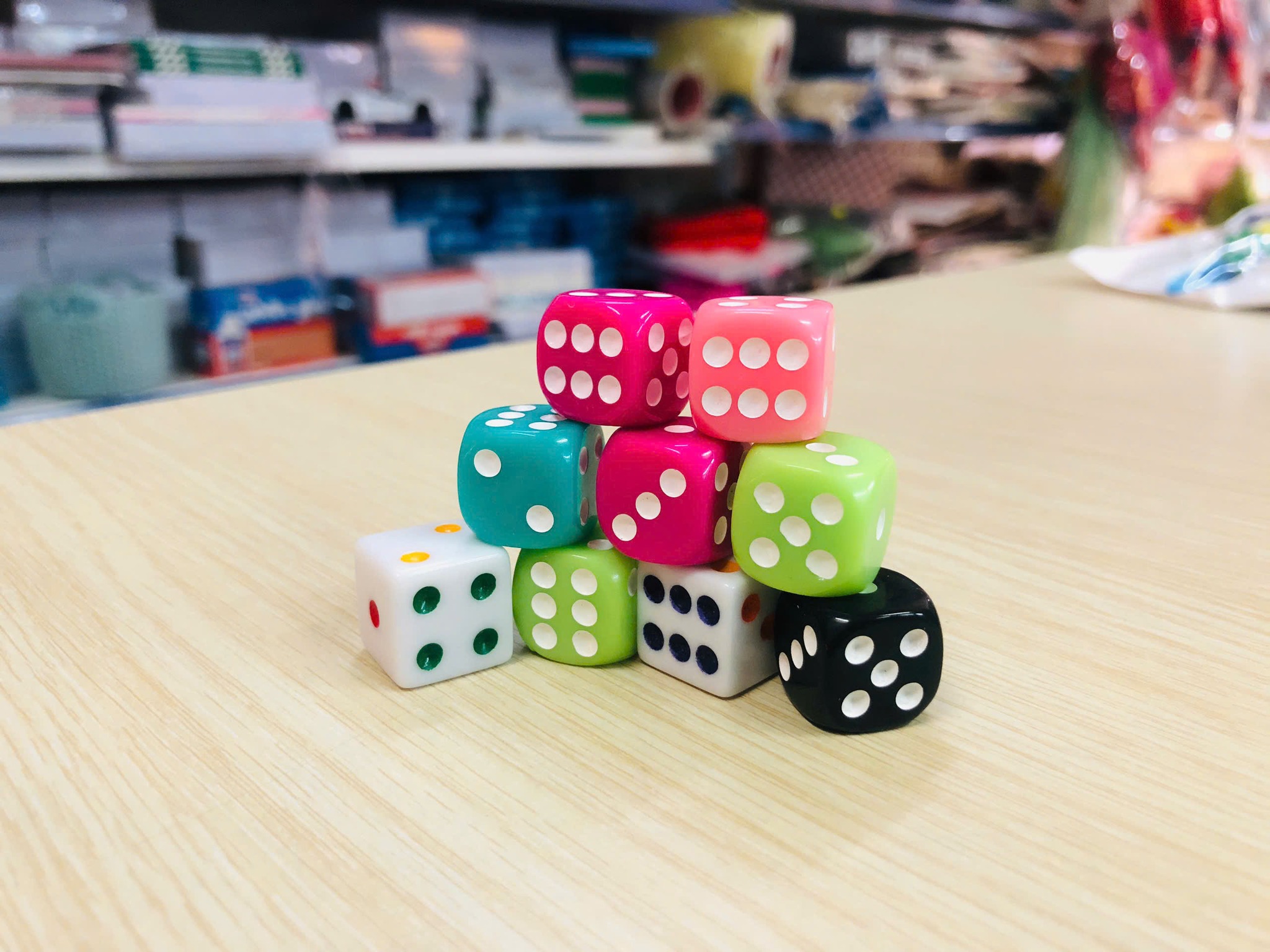 [🆕🇻🇳] Shop Mẹ Khôi Nguyên – Chuyên bỉm sữa và đồ dùng cho mẹ & bé 🧑‍🧒❤️️👶⭐️  Bộ Sí Ngầu 9 Viên ĐẹpBộ sí ngầu cực kỳ hấp dẫn, có hộp đựng tiện lợi, màu sắc đẹp mắt và chất liệu nhựa cao cấp! Thích hợp cho mọi game thủ, giúp bạn  , shares-0✔️ , likes-0❤️️ , date-2025-03-17 22:37:18🇻🇳🇻🇳🇻🇳📰🆕