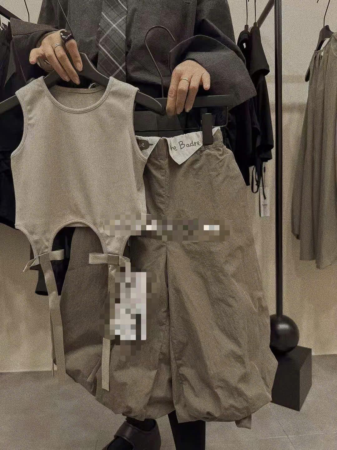 [🆕🇻🇳] NEO – Thời Trang Bé Cao Cấp – Thiết kế, sản xuất và phân phối thời trang trẻ em cao cấp 🧑‍🧒❤️️👶⭐️ MẸ ƠI, DEAL XỊN NÈ! Khuyến mại giảm 45% chỉ còn 239K/5 bộ+   Miễn ship
Chất Cotton  lạnh cao cấp  – chất vải mềm mịn thấm mồ hôi tối. ko xù lông., ko nhăn , shares-0✔️ , likes-5❤️️ , date-2025-04-11 18:00:02🇻🇳🇻🇳🇻🇳📰🆕