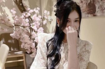 [🆕🇻🇳] MINH THU Wearing – Cửa hàng quần áo nữ 👕 Top1Fashion 👗  Gu ai đây  cái áo đẹp xỉu luôn
Ren mềm siu mê, vibes cực sang lun ạ
Cbi cập bến, ce đặt gạch nha
E coá SML
, shares-2✔️ , likes-2❤️️ , date-2025-03-05 06:55:16🇻🇳🇻🇳🇻🇳📰🆕