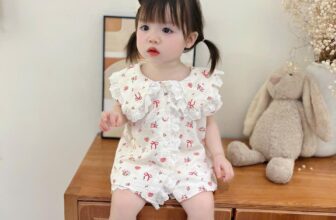 [🆕🇻🇳]  ANGLE BABY – Đồ đẹp cho bé  🧑‍🧒❤️️👶⭐️ Set Bộ Cộc Bé Gái Siêu Xinh
Hàng siêu đẹp – chất siêu thích
Thiết kế : Áo cộc tay cổ sen  phối ren xinh xắn kết hơp quần đùi dễ mặc
Chất liệu chất tơ đ , shares-1✔️ , likes-89❤️️ , date-2025-04-17 22:00:35🇻🇳🇻🇳🇻🇳📰🆕