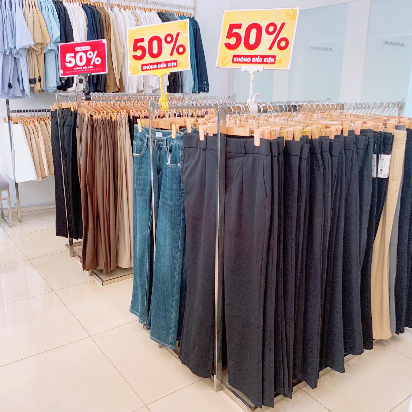 [🆕🇻🇳] FM Style Chư Sê Gia Lai 👕 Top1Fashion 👗  CHỈ CÒN DUY NHẤT 1 NGÀY
GI.ẢM ĐẾN 50% TOÀN BỘ CỬA HÀNG – KHÔNG ĐIỀU KIỆN
ƯU ĐÃ.I HẤP DẪN DUY NHẤT TẠI FM STYLE CHƯ SÊ
Bắt đầu từ ngày 20/03/2025
Hàng n , shares-0✔️ , likes-2❤️️ , date-2025-03-23 03:07:06🇻🇳🇻🇳🇻🇳📰🆕