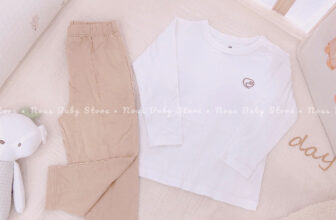 [🆕🇻🇳] NOÛS CẦN THƠ – Trọn gói đi sinh 🧑‍🧒❤️️👶⭐️ Dành cho những ngày thời tiết thất thường
Chất vải mềm mướt siêu dễ chịu, cho bé mặc đi học hay mặc ngủ đều siêu oke
Bảng màu đơn giản tinh tế dành cho cả , shares-0✔️ , likes-2❤️️ , date-2025-03-10 17:15:29🇻🇳🇻🇳🇻🇳📰🆕