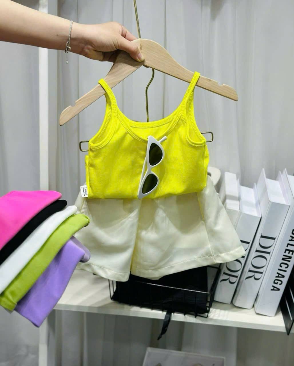 [🆕🇻🇳] MŨM MĨM SHOP – QUẦN ÁO BIGSIZE, VÁY ĐẦM THIẾT KẾ, VÁY ĐẦM NHẬP KHẨU, QUẦN ÁO NHẬP KHẨU 👕 Top1Fashion 👗   QUẦN JEAN BAGGY BIGSIZE – HÀNG NHẬP QUẢNG CHÂU CAO CẤPBạn đang tìm một chiếc quần jean vừa vặn – thoải mái – tôn dáng cho body ngoại cỡ?
ĐỪNG BỎ LỠ em , shares-3✔️ , likes-21❤️️ , date-2025-05-16 04:22:31🇻🇳🇻🇳🇻🇳📰🆕