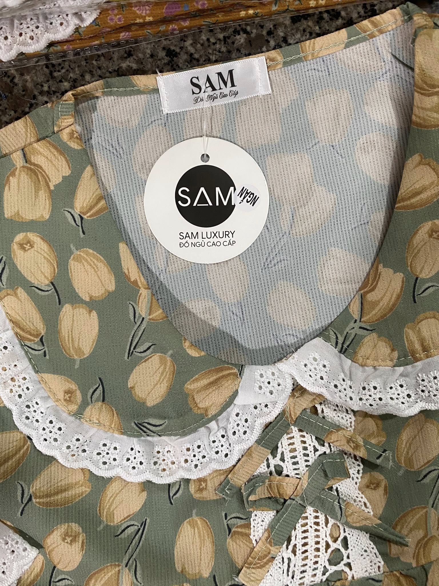 [🆕🇻🇳] Quần Áo Trẻ XK Sỉ Lẻ 🧑‍🧒❤️️👶⭐️  SET TIỂU THƯ MỚI VỀ 45-65KG
Đũi Nhật đẹp khách e ơi
Mềm mịn mát mướt lắm luôn
KO RÚT KO NHÃO KO NHĂN
HÀNG SẴN SỈ LẺ IB E Ạ
, shares-0✔️ , likes-4❤️️ , date-2025-04-18 22:12:49🇻🇳🇻🇳🇻🇳📰🆕