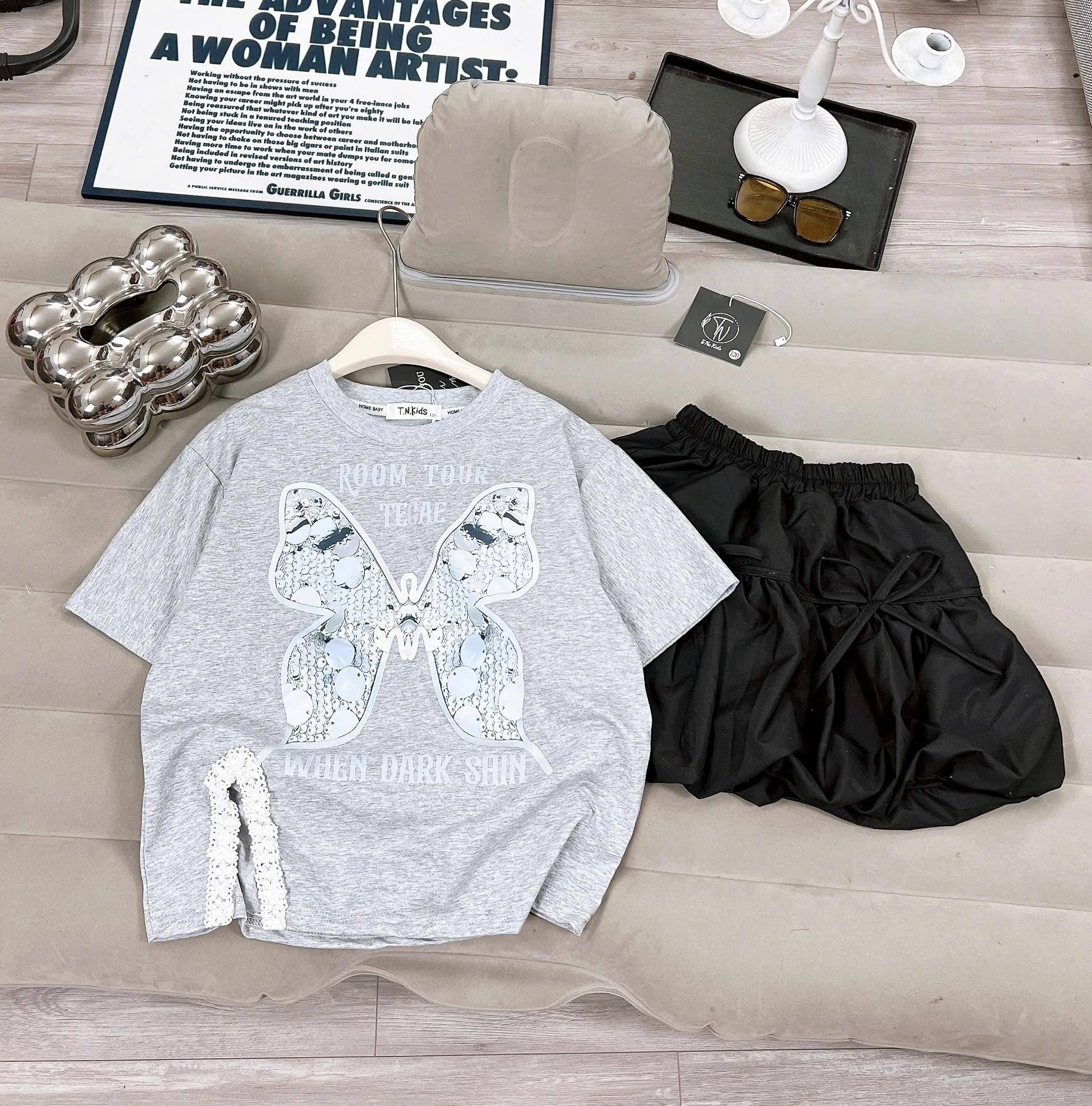 [???]  ELSA – Kids Closet Chuyên quần áo trẻ em ?‍?❤️️?⭐️ Sét áo xẻ, váy bí lót quần sẵn
Size 25-60kg Mẹ và bé
, shares-0✔️ , likes-2❤️️ , date-2025-05-22 14:08:30????????