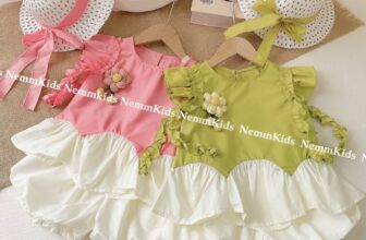 [🆕🇻🇳]  Nemm Kids – Thời trang bé yêu  🧑‍🧒❤️️👶⭐️  [NemmKids] Set Thô Mềm Bé Gái – Áo Bèo Đính Hoa + Quần Bí 2 Lớp, Tặng Kèm Mũ Nơ Cực Xinh
Thiết kế siêu yêu với áo bèo tay phồng, đính hoa nổi bật tạo đi , shares-1✔️ , likes-2❤️️ , date-2025-05-27 04:04:08🇻🇳🇻🇳🇻🇳📰🆕