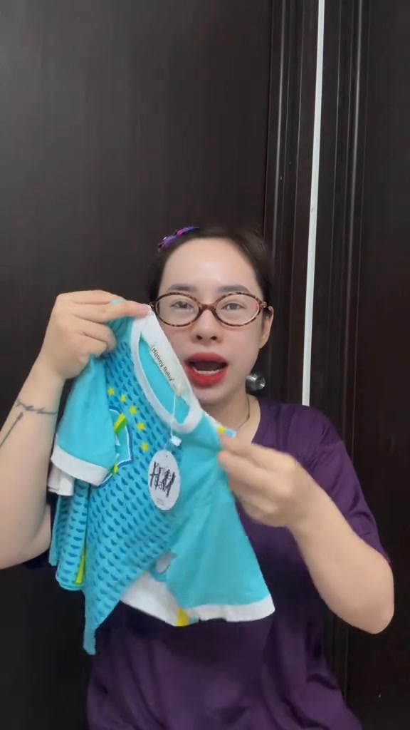 [🆕🇻🇳] Aimee Kids – Thời Trang Cao Cấp Cho Bé 🧑‍🧒❤️️👶⭐️ ud83cudfc6 u01afU u0110u00c3I Cu1ef0C KHu1ee6NG u2013 MUA 4 Tu1eb6NG 1 ud83cudfc6nud83dudcb8 COMBO 5 Bu1ed8 quu1ea7n u00e1o thu1ec3 thao  , shares-0✔️ , likes-2❤️️ , date-2025-05-24 04:15:08🇻🇳🇻🇳🇻🇳📰🆕