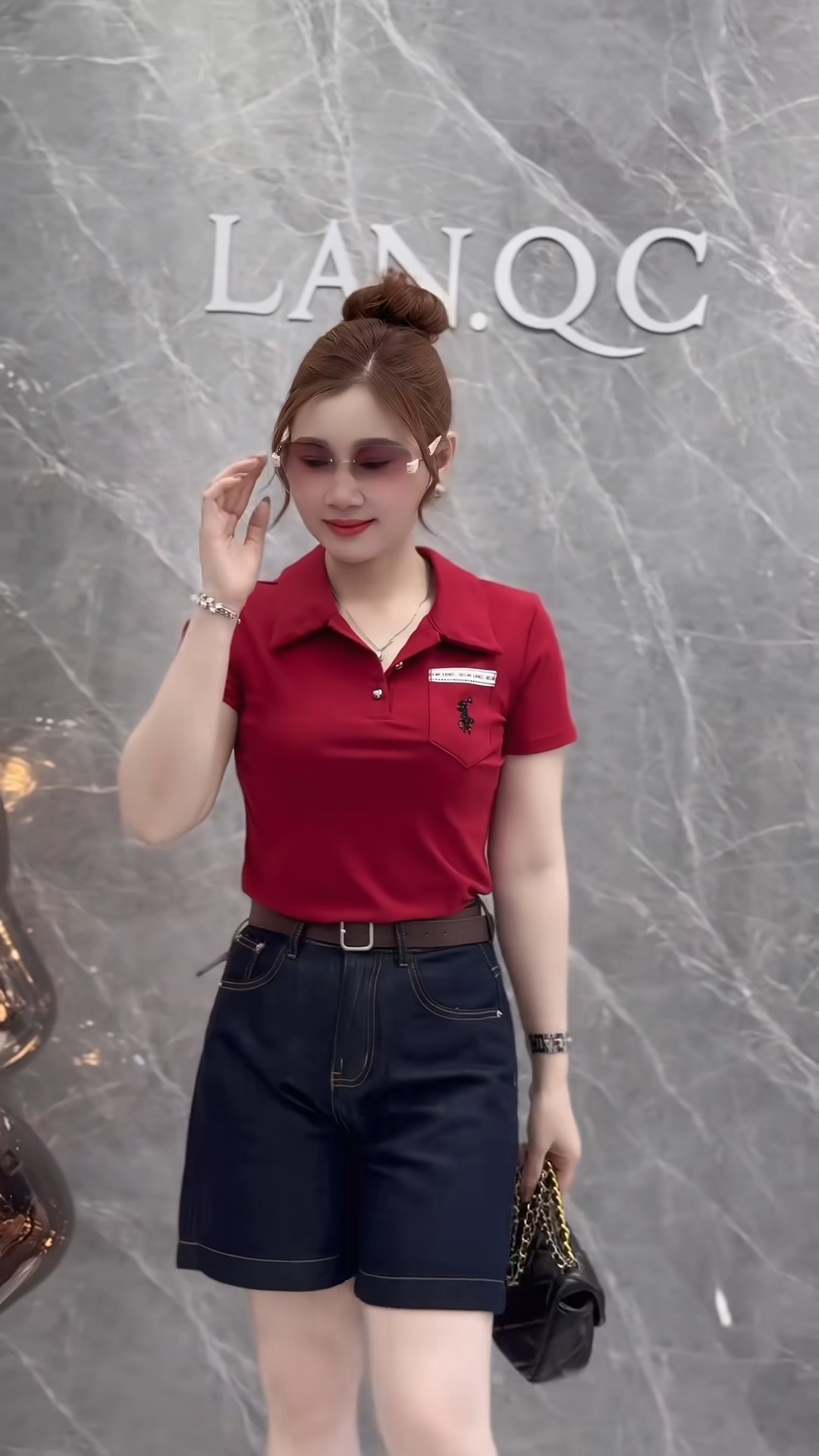 [🆕🇻🇳] ERINA – Thiết kế & Thời trang 👕 Top1Fashion 👗  Gợi ý nàng một thiết kế lý tưởng cho những ngày nắng đẹp, những buổi cà phê hay những chuyến du lịch ngày hè
Chất liệu voan tơ mềm mại mà bay bổng giúp ch , shares-11✔️ , likes-223❤️️ , date-2025-05-31 16:14:35🇻🇳🇻🇳🇻🇳📰🆕