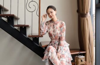[🆕🇻🇳] By Vista By MM  (Online Brand) 👕 Top1Fashion 👗  𝐆𝐎𝐎𝐃 𝐋𝐎𝐎𝐊 – 𝐆𝐎𝐎𝐃 𝐃𝐀𝐘 with Vista Fashion
#flowersdress #charmingladies
#designed_by_vista #byvista
, shares-0✔️ , likes-10❤️️ , date-2025-06-10 00:39:29🇻🇳🇻🇳🇻🇳📰🆕