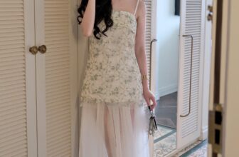 [🆕🇻🇳] Hannah DRESS – Chuyên hàng thiết kế 👕 Top1Fashion 👗   Set áo ren nhũ + chân váy lưới
Chất ren kim sa hoa lót lụa – fom dáng suông tách rời mặc được thành váy khách nha
Kèm chân váy lưới dài 3 lớp xoè rộng thư , shares-0✔️ , likes-1❤️️ , date-2025-06-29 06:15:56🇻🇳🇻🇳🇻🇳📰🆕