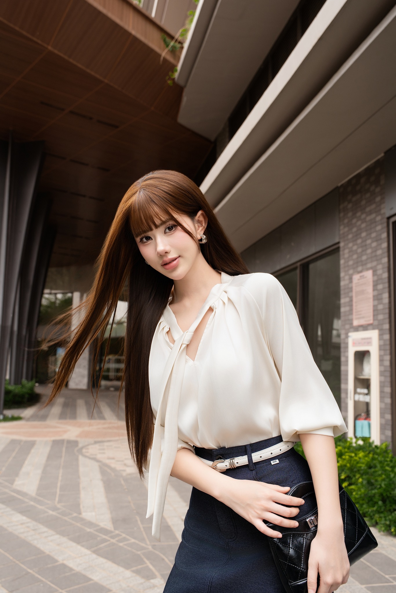 [🆕🇻🇳] Lamia Design – 208B Lê Văn Sỹ 👕 Top1Fashion 👗  Sang Trọng Nhẹ Nhàng Trong Set Sơ Mi Lụa Ánh Kim
————
Outfit là hiện thân của vẻ đẹp thanh lịch, nữ tính được thể hiện một cách tinh tế qua từng đư , shares-0✔️ , likes-0❤️️ , date-2025-07-07 22:20:01🇻🇳🇻🇳🇻🇳📰🆕