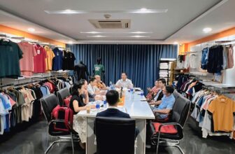 [🆕🇻🇳] Tổng Kho ThờiTrang Tanos (Phương Thùy) – 👕Đồng Phục – Xây Dựng Thương Hiệu 🩳 👕 Top1Fashion 👗  KHÔNG NGỪNG HỌC HỎI – KHÔNG NGỪNG NÂNG TẦM CHẤT LƯỢNG CÙNG TANOSPhía sau mỗi sản phẩm chất lượng tại TANOS là sự nỗ lực bền bỉ của cả đội ngũ.Chúng tôi , shares-0✔️ , likes-1❤️️ , date-2025-08-19 18:00:21🇻🇳🇻🇳🇻🇳📰🆕