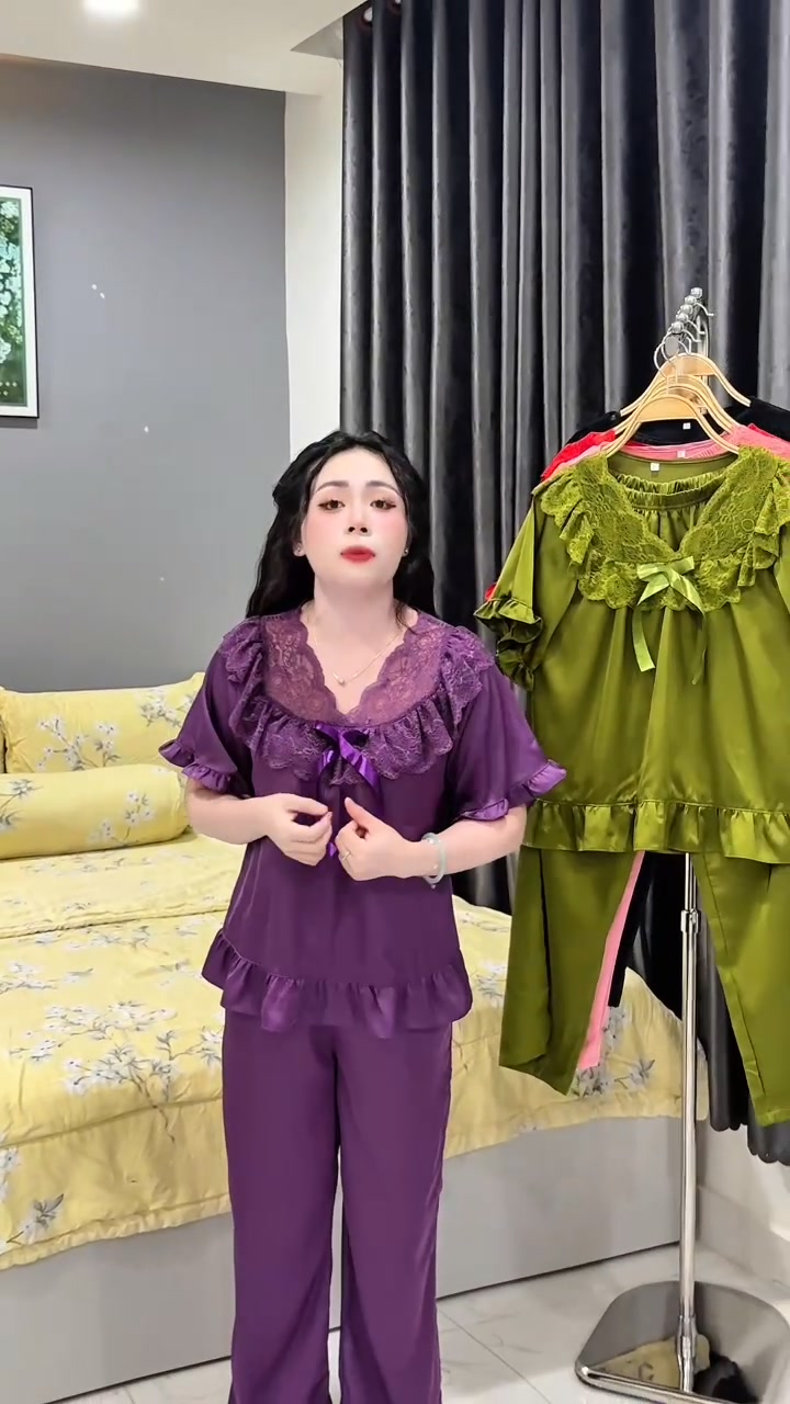 [🆕🇻🇳] Quỳnh Anh shop thời trang đồ bộ 👕 Top1Fashion 👗  bu1ed9 mu1eb7c nhu00e0 quu1ea7n du00e0i phu1ed1i ren chu1ea5t lu1ee5a latin cao cu1ea5pnsize 40- 80kgnkiu1ec3m tra hu00e0ng tru01b0u1edbc kh , shares-46✔️ , likes-11K❤️️ , date-2025-08-04 06:48:09🇻🇳🇻🇳🇻🇳📰🆕