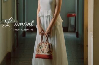 [🆕🇻🇳]  TAY – Tay is a dream that we made by hands 🧑‍🧒❤️️👶⭐️ 𝐋’𝐚𝐦𝐚𝐧𝐭 – 𝐃ị𝐮 𝐝à𝐧𝐠 𝐧𝐡ư 𝐬ớ𝐦 𝐦𝐚𝐢
Khoác lên mình chiếc váy smock trắng tinh khôi, bạn như hóa nàng thơ giữa không gian cũ kỹ đầy hoài niệm.
Thiết kế tối giản  , shares-0✔️ , likes-0❤️️ , date-2025-07-30 20:57:51🇻🇳🇻🇳🇻🇳📰🆕