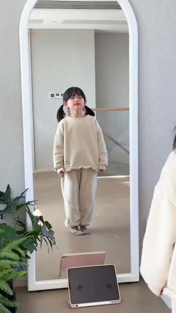 [🆕🇻🇳] JOLLY PET 🐶🦜 Top1Pets 🐱🐠 #MintTea #JollyPet #petshop #petcare #pet #pethotel #PetGrooming #cat , shares-0✔️ , likes-3❤️️ , date-2025-08-03 17:00:56🐶🐱🇻🇳🇻🇳🇻🇳📰🆕