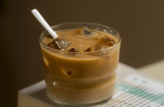 [☕️🇻🇳] Anaiis Concept – Café 🥤 Top1Coffee ☕️ Giờ mới để ý bài post gần nhất trên Hoa là hôm “trốn” khách đi biển, tắm biển xong quên mất phải về làm content buôn bán luôn Kh , shares-0✔️ , likes-13❤️️ , date-2025-08-08 21:42:50🇻🇳🇻🇳🇻🇳📰🆕