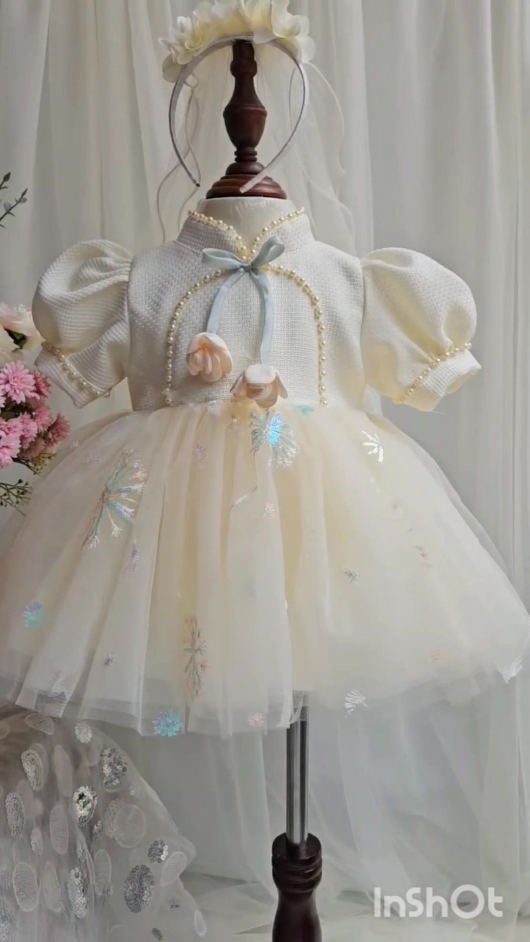 [🆕🇻🇳]  Tu Anh Tran – Thời trang trẻ em Korea Style & QCCC 🧑‍🧒❤️️👶⭐️ Thu về rồi  bé mặc đồ xinh ra phố thôiMẹ sắm ngay kẻo lỡ size đẹp nhé
Các mẫu này có size từ 110-150 ạMặc đi học, mặc đi chơi hay du lịch đều chuẩn b , shares-3✔️ , likes-22❤️️ , date-2025-09-13 20:13:22🇻🇳🇻🇳🇻🇳📰🆕