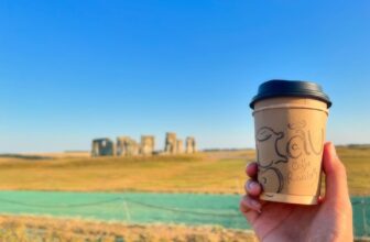 [☕️🇻🇳] GẤU Coffee – Bakery 🥤 Top1Coffee ☕️ Stonehengen , Salisbury, UK !Travel With GAU …!
#gaucoffeeandbakery #professionalbakers
#coffeeroastery #artisanbaker #baris , shares-0✔️ , likes-53❤️️ , date-2025-08-15 16:26:19🇻🇳🇻🇳🇻🇳📰🆕