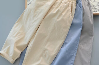 [🆕🇻🇳]  YOUNG STYLE – Công ty thời trang 🧑‍🧒❤️️👶⭐️ CHÀO NĂM HỌC MỚI – QUẦN ĐŨI CHO BÉ
Chất vải mềm mại, thoáng mát cho bé thoải mái hoạt động.
Đủ size cho bé từ 15kg -55kg
Kiểm tra hàng trước khi thanh toán , shares-0✔️ , likes-65❤️️ , date-2025-08-17 06:38:50🇻🇳🇻🇳🇻🇳📰🆕