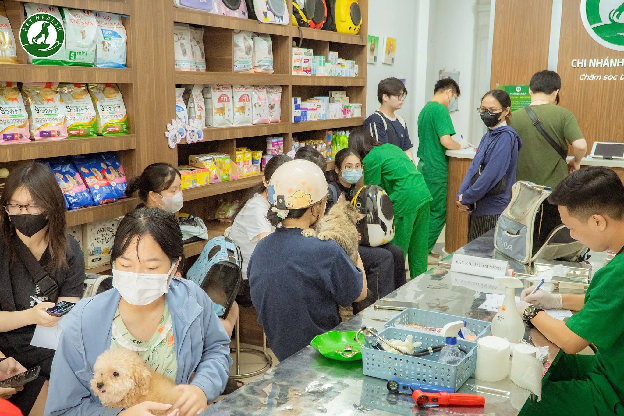 [🆕🇻🇳] Bệnh viện thú y PetHealth Hoàng Mai 🐶🦜 Top1Pets 🐱🐠 RECAP NGÀY HỘI 0Đ PETHEALTH HOÀNG MAI
Một ngày thật sự “bủng nổ” tại PetHealth Hoàng MaiHàng trăm pet cưng đã ghé chơi, từ check-in xinh xẻo đến khám sứ , shares-0✔️ , likes-6❤️️ , date-2025-08-20 22:49:05🐶🐱🇻🇳🇻🇳🇻🇳📰🆕