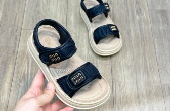 [🆕🇻🇳] BIN KIDS 🧑‍🧒❤️️👶⭐️ Màu nào cũng đẹp lun ạ hàng siêu êm
E về chuyến cuối sz đại 32/37
Giảm 30k/đôi cho các mẹ chốt đơn
, shares-0✔️ , likes-2❤️️ , date-2025-08-23 19:21:45🇻🇳🇻🇳🇻🇳📰🆕