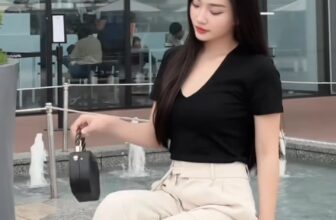 [🆕🇻🇳] MÉCI closet – Cửa hàng quần áo 👕 Top1Fashion 👗  Suông dây dài – Điệu đà nhưng vẫn rất sang.
Size S M L
Màu: Đen, Be sữa , shares-0✔️ , likes-0❤️️ , date-2025-08-22 08:02:10🇻🇳🇻🇳🇻🇳📰🆕