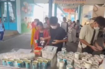 [🆕🇻🇳] TỔNG KHO ĐẸP SHOP 👕 Top1Fashion 👗  PHÁT CHÁO YÊU THƯƠNG – THỨ TƯ HÀNG TUẦNHôm nay, Cháo Mẹ Nấu đã thực hiện buổi phát cháo miễn phí tại bệnh viện – một hoạt động diễn ra định kỳ vào mỗi th , shares-0✔️ , likes-0❤️️ , date-2025-08-27 19:10:13🇻🇳🇻🇳🇻🇳📰🆕