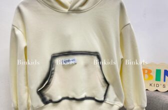 [🆕🇻🇳]  BIN KIDS Quần Áo Trẻ Em QCCC 🧑‍🧒❤️️👶⭐️ áo  nỉ da cá em còn size 100–>130 cho bé 14kg —> 23kg
sale #129k
, shares-0✔️ , likes-0❤️️ , date-2025-08-28 14:54:01🇻🇳🇻🇳🇻🇳📰🆕