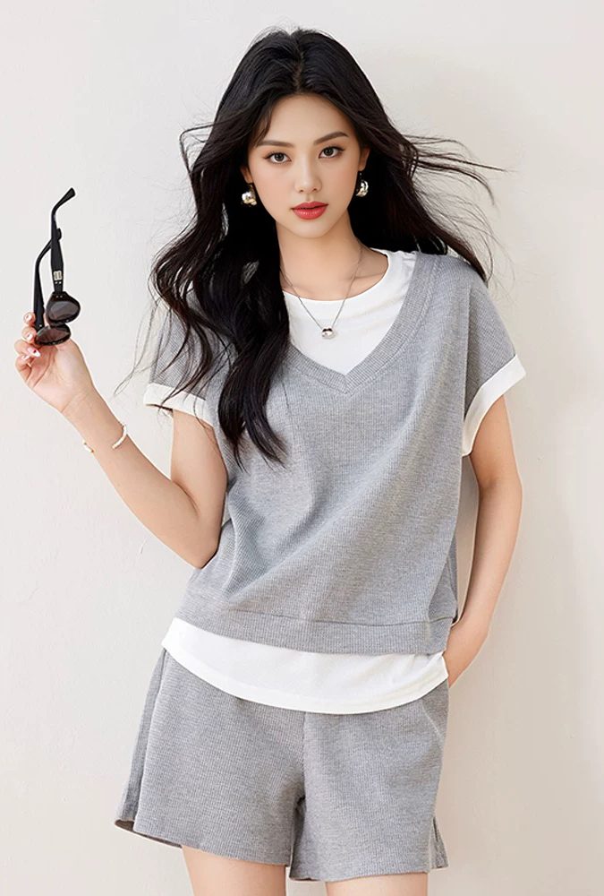 [🆕🇻🇳] MLEE Clothes – Thiết kế & Thời trang 👕 Top1Fashion 👗  𝐌𝐎𝐍𝐈𝐂𝐀 𝐒𝐄𝐓
Sự kết hợp hoàn hảo giữa nét thanh lịch và sự năng động trẻ trung. Thiết kế áo layer phối cùng quần short mang gam xám nhã nhặn, tạo nên vẻ ngoà , shares-0✔️ , likes-2❤️️ , date-2025-08-23 23:44:46🇻🇳🇻🇳🇻🇳📰🆕