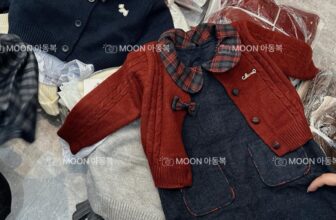 [🆕🇻🇳] Moon Kid’s – 34 Hàng Cấp – TP Nam Định – Chuyên bán buôn lẻ thời trang trẻ em QC 🧑‍🧒❤️️👶⭐️ Xinhh sang quá thể
Sz80-120MOON 아동복
𝐋𝐢𝐧𝐤𝐬𝐡𝐨𝐩𝐞𝐞:
• 𝙷𝚊̀𝚗𝚐 𝚖 𝚘̛́𝚒 𝚞𝚙𝚍𝚊𝚝𝚎 𝚖𝚘̂̃𝚒 𝚗𝚐𝚊̀𝚢
———————   ︎  ———————
* Address  :
Cs1: 34 – Hàng Cấp – TP Nam Định
C , shares-0✔️ , likes-7❤️️ , date-2025-08-31 14:49:36🇻🇳🇻🇳🇻🇳📰🆕