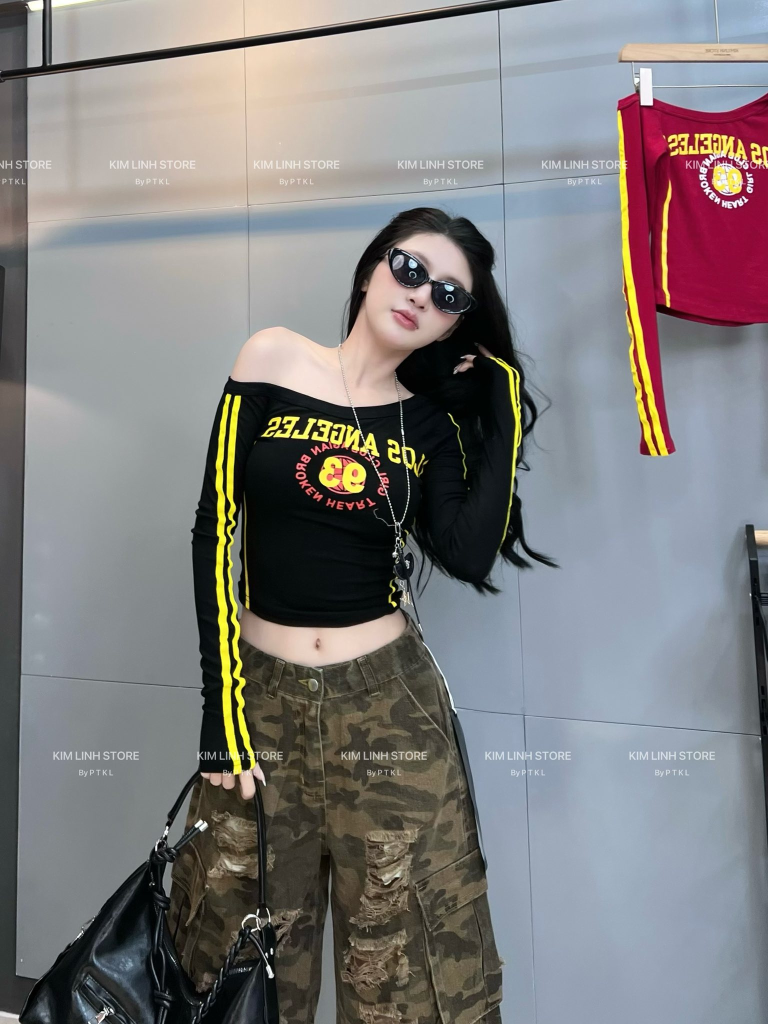 [🆕🇻🇳] Kim Linh Store – Quần áo – Thương hiệu [🆕Top1Vietnam🇻🇳] 👕 Top1Fashion 👗  Năng động nhưng vẫn quyến rũ với áo lệch vai số mix quần – càng mặc càng mêV90SV90MTRẮNG
V91SV91MĐỎ
V92SV92MĐENÁo td lệch vai viền số 93
Thông số Kg  , shares-1✔️ , likes-56❤️️ , date-2025-09-02 00:31:32🇻🇳🇻🇳🇻🇳📰🆕