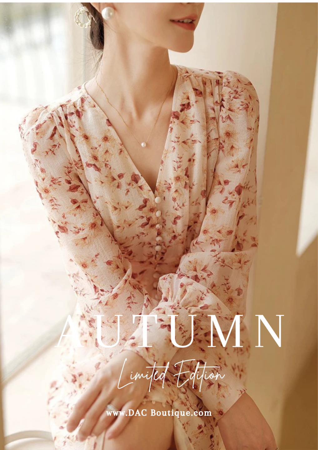 [🆕🇻🇳] DAC Boutique – Thiết kế & Thời trang 👕 Top1Fashion 👗  “Tôi trao em ánh nắng nhiệt tình mùa hạ
Em trả về tôi những cơn gió lạnh Mùa Thu ”
Lắng đọng những cảm xúc giao mùa qua thiết kế: Anther Dress
Với hoạ ti , shares-3✔️ , likes-32❤️️ , date-2025-09-04 20:57:27🇻🇳🇻🇳🇻🇳📰🆕