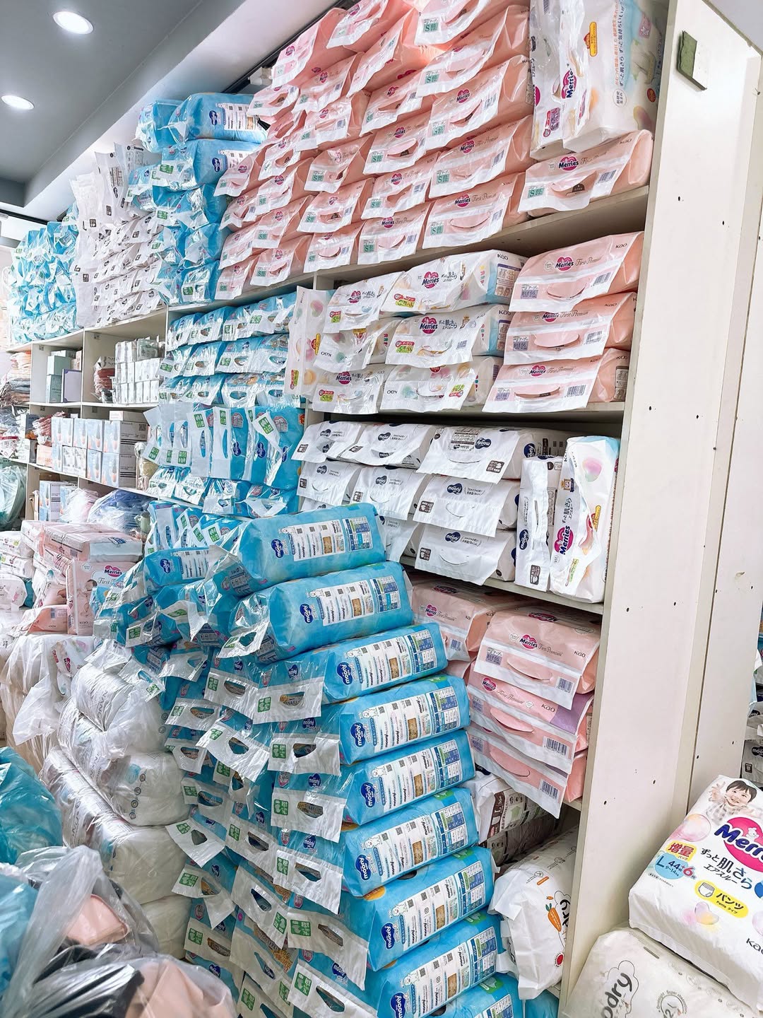 [🆕🇻🇳] Ngọc Baby 🧑‍🧒❤️️👶⭐️ Chỉ tập chung vào các hãng bỉm lớn.Khách bỏ tiền ra mua hàng thật – chất lượng đúng giá trị sản phẩm.
Không bỏ tiền ra mua hàng kém chất lượng với giá  , shares-6✔️ , likes-32❤️️ , date-2025-08-28 20:58:30🇻🇳🇻🇳🇻🇳📰🆕