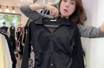 [🆕🇻🇳] Huyền My QC – Chuyên hàng thiết kế, hàng qccc, vnxk,…  👕 Top1Fashion 👗  S\u1ef1 xinh \u0111\u1eb9p n\u00e0y x\u1ee9ng \u0111\u00e1ng c\u00f3 10 ng\u01b0\u1eddi eooo \ud83d\udc3b\ud83c\udf6d\nM\u00e3 #b1141 A\u0301o TD ki\u00ea\ , shares-27✔️ , likes-601❤️️ , date-2025-08-27 21:44:20🇻🇳🇻🇳🇻🇳📰🆕