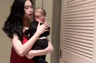 [🆕🇻🇳] CAMELLIA – Thiết kế & Thời trang 👕 Top1Fashion 👗  Nhẹ như một vệt nắng cuối Hạ, mong manh như làn gió chạm Thu.
Không cần nhiều chi tiết, sự tối giản và tinh tế chính là thứ để nàng toả sáng tự nhiên, nhẹ  , shares-0✔️ , likes-0❤️️ , date-2025-08-31 03:19:43🇻🇳🇻🇳🇻🇳📰🆕