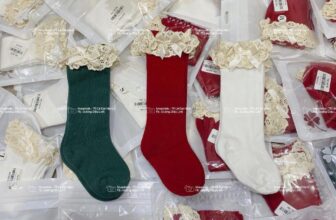 [🆕🇻🇳] Moon kids – 75 Lê Đại Hành – Children’s first choice ❤️  🧑‍🧒❤️️👶⭐️ Tất bắp cho các bạn cần chụp concert 2.9 nha :))))Xanh : 0.1y / 1.3y
Đỏ : 0.1y / 1.3y / 3.5y
Trắng : 0.y / 1.3y65xu / đôi sẵn thíppp
, shares-1✔️ , likes-2❤️️ , date-2025-08-30 20:22:23🇻🇳🇻🇳🇻🇳📰🆕