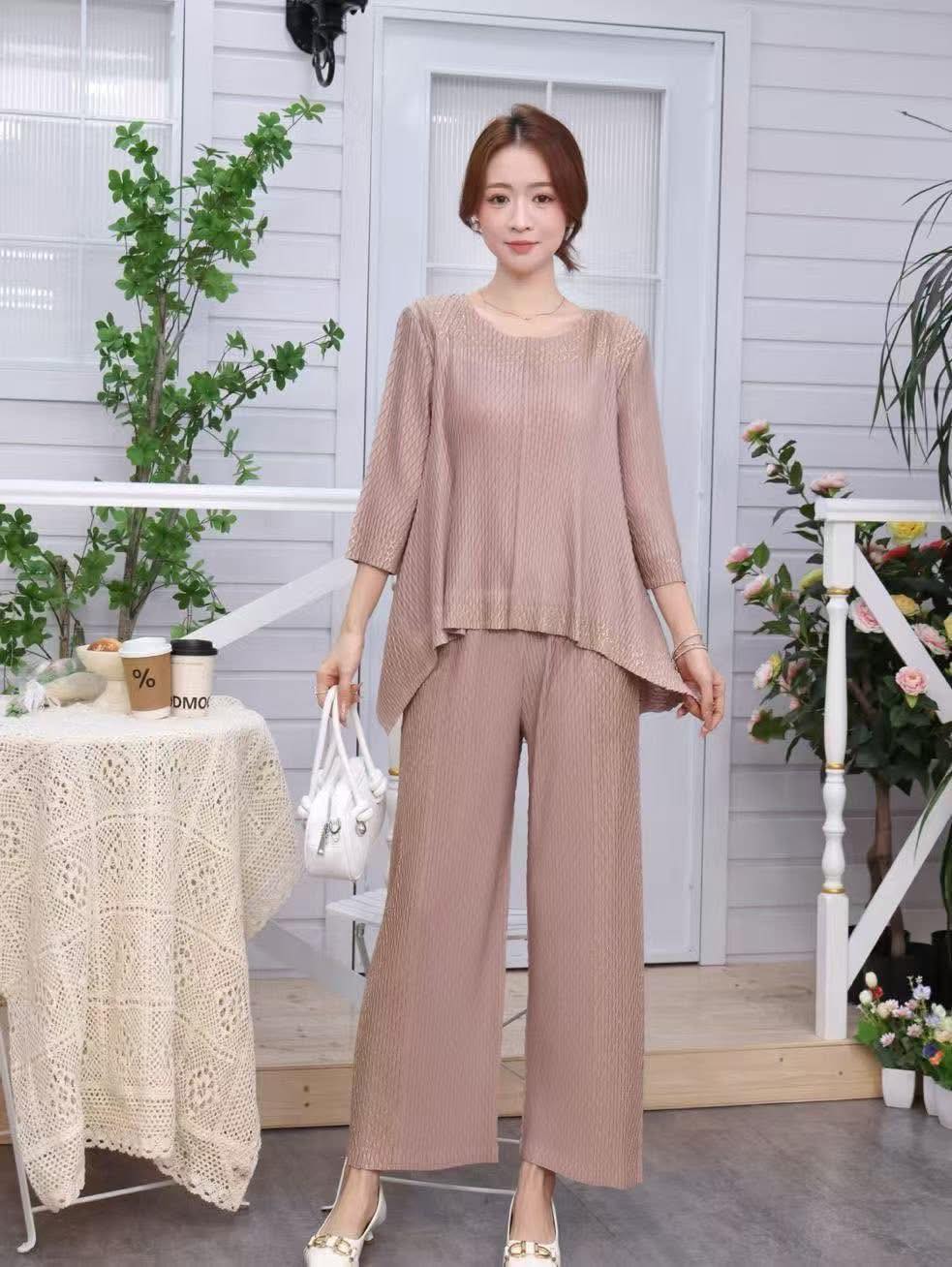 [🆕🇻🇳] Quynh Anh-váy đầm thiết kế 👕 Top1Fashion 👗  Sẵn
, shares-0✔️ , likes-3❤️️ , date-2025-08-30 01:46:37🇻🇳🇻🇳🇻🇳📰🆕