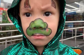 [🆕🇻🇳] Tomo Family – Chuyên quần áo em bé Hà Lan – Nơi cung cấp những sản phẩm quần áo và đồ dùng em bé đến từ Mỹ và châu Âu 🧑‍🧒❤️️👶⭐️ “Có những ánh mắt biết cười.”
Nhưng cũng có những ánh mắt rất mắc cười
Halloween thôi thì mình cứ đại đại đi cô ha, k được đẹp thì độc lạ cũng được. Có nh , shares-0✔️ , likes-5❤️️ , date-2025-08-31 20:44:40🇻🇳🇻🇳🇻🇳📰🆕