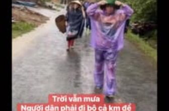 [🆕🇻🇳] Lê Hồng – Tốt nghiệp tại Học viện Yoga Việt Nam 🧘 Top1Yoga 🤸🏻‍♀️ Trời vẫn mưa,bà con phải đi bộ cả km để nhận lương thực
, shares-0✔️ , likes-12❤️️ , date-2025-08-28 17:20:50🇻🇳🇻🇳🇻🇳📰🆕