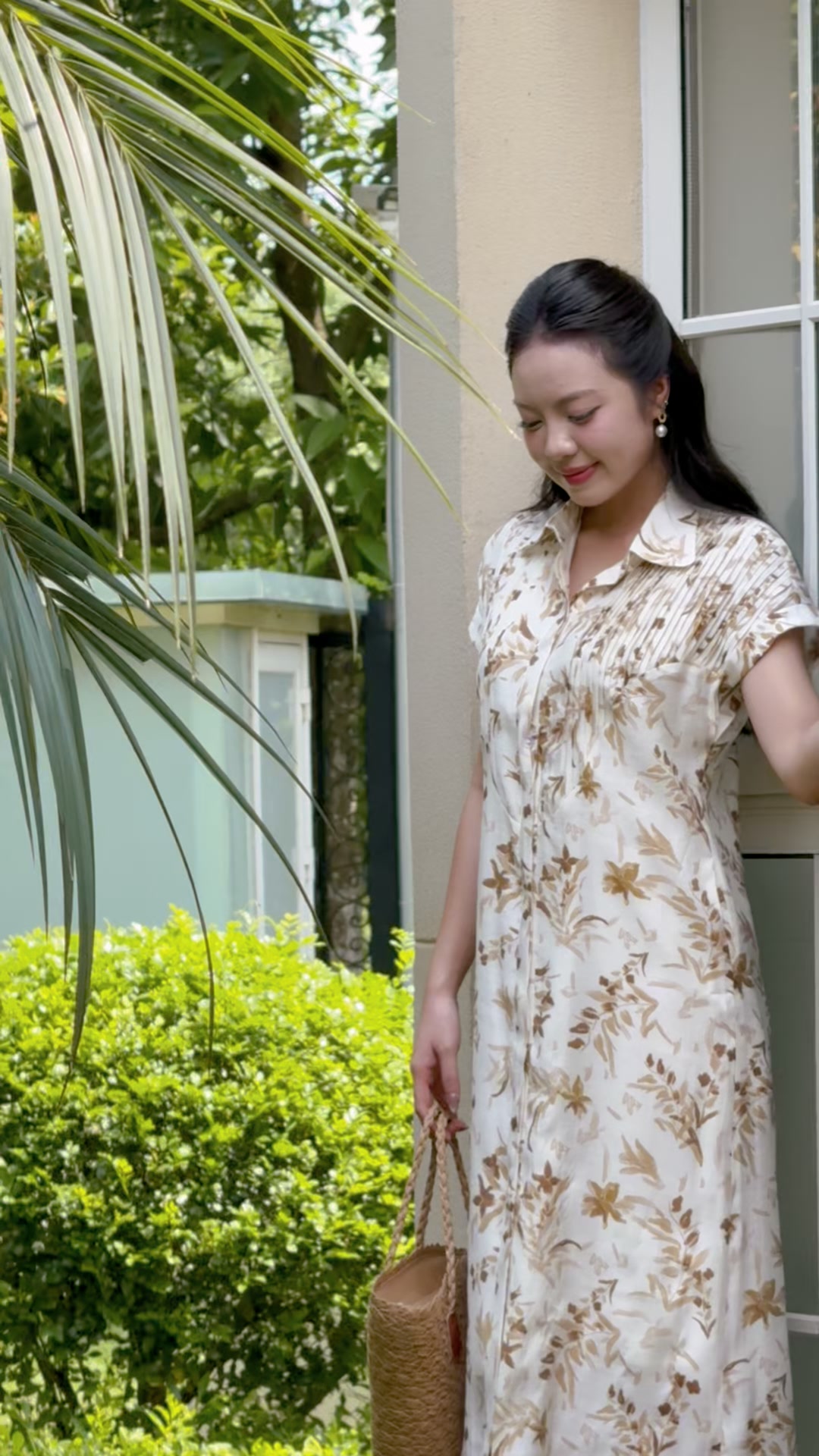 [🆕🇻🇳] Thời trang FIONA – Thương hiệu thời trang công sở cao cấp Việt  [🆕TOP1VIETNAM🇻🇳] 👕 Top1Fashion 👗  Sải bước trên phố với mẫu đầm suông, họa tiết hoa duyên dáng, nàng đã sẵn sàng trở thành quý cô thu hút mọi ánh nhìn cùng FIONA?
MSP: F415061
————- , shares-0✔️ , likes-0❤️️ , date-2025-09-02 19:01:38🇻🇳🇻🇳🇻🇳📰🆕