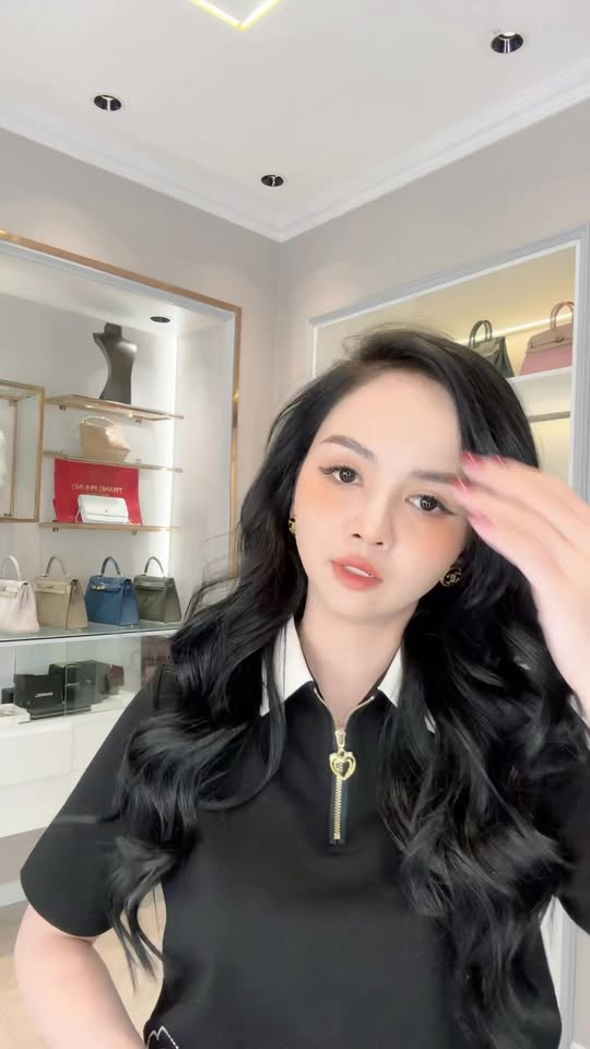 [🆕🇻🇳] TRANG PHÙNG SHOP- 67 Hàng Nón – Cửa hàng quần áo nữ – Thiết kế & Thời trang 👕 Top1Fashion 👗  Set nỉ đẹp siêu phẩm mới về, thật sự mà nói tìm được những bộ áo nỉ cùng chân váy bút chì chất đẹp dành cho mùa Thu là khó lắm luôn đấy các chị ơi, nhất lạ , shares-0✔️ , likes-0❤️️ , date-2025-09-04 00:31:00🇻🇳🇻🇳🇻🇳📰🆕