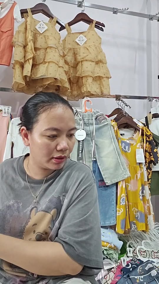 [🆕🇻🇳]  CHANH Kid Momm – CHUYÊN QUẦN ÁO – ĐỒ DÙNG MẸ VÀ BÉ❤️ 🧑‍🧒❤️️👶⭐️ Sét bộ ríp quả Đào  QC siu xinh cho béChất liệu : ríp QC (loại 1) hàng tuyển dày dặn đanh mịn và co giãn tốt ko bai nhão.
Ri5:7-14kg (3 hình)
, shares-0✔️ , likes-5❤️️ , date-2025-09-01 19:54:58🇻🇳🇻🇳🇻🇳📰🆕