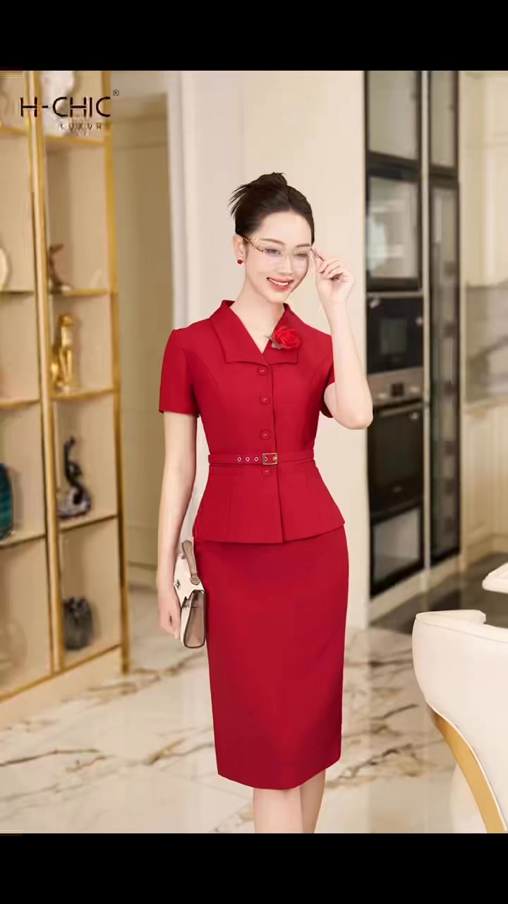 [🆕🇻🇳] Hiệu đồ 90s  Cửa hàng thời trang cổ điển 👕 Top1Fashion 👗  𝐂𝐋𝐀𝐒𝐒𝐈𝐂 𝐒𝐇𝐈𝐑𝐓 By Hiệu Đồ 90s
NEW COLLECTION sơ mi 4 màu: nâu đậm, xanh rêu, winchester xanh kẻ, xanh trời
.
Với dòng vải thấm hút, ít nhăn, dễ giặt là, bả , shares-3✔️ , likes-27❤️️ , date-2025-09-03 21:44:39🇻🇳🇻🇳🇻🇳📰🆕