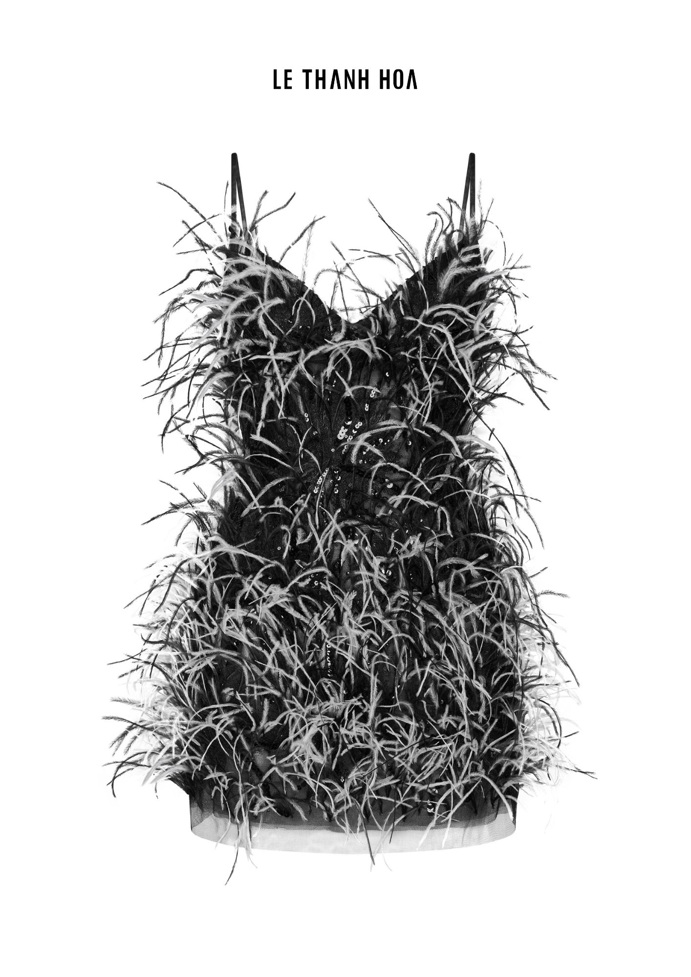 [🆕🇻🇳] LE THANH HOA 👕 Top1Fashion 👗  TRỞ THÀNH QUÝ CÔ SÀNH ĐIỆU VỚI THIẾT KẾ MINI DRESS TỪ LÊ THANH HOÀ!Thiết kế đầm mini ấn tượng với kiểu dáng hai dây trẻ trung được xử lý chất liệu đính k , shares-1✔️ , likes-63❤️️ , date-2025-09-06 22:01:19🇻🇳🇻🇳🇻🇳📰🆕